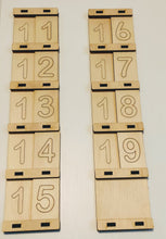 Carica l'immagine nel visualizzatore di Gallery, Prima tavola del Séguin 11-19
