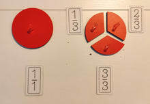 Carica l'immagine nel visualizzatore di Gallery, Incastri delle frazioni + cartellini