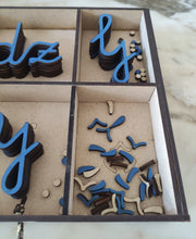 Carica l'immagine nel visualizzatore di Gallery, Pomična kurzivna abeceda s ladicom
